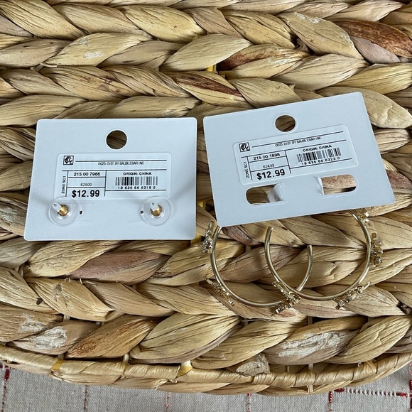 SugarFix by Baublebar For the Love of Butterflies Earrings Set Gold Tone Hoops - Picture 4 of 4